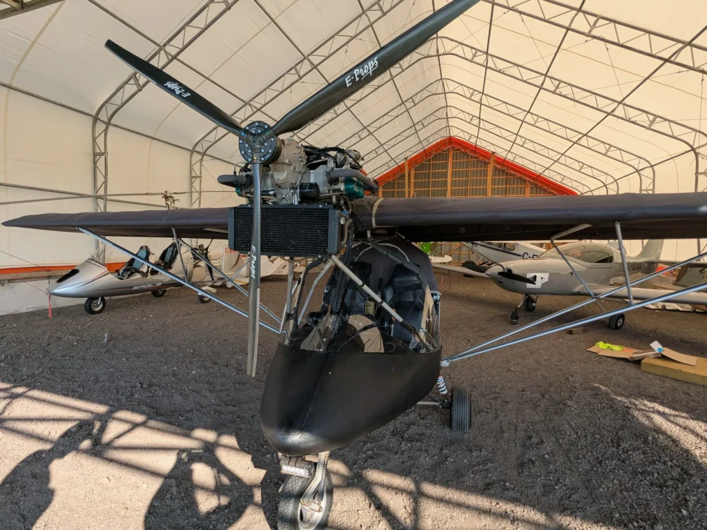 Tour d'autogire et ultra-léger